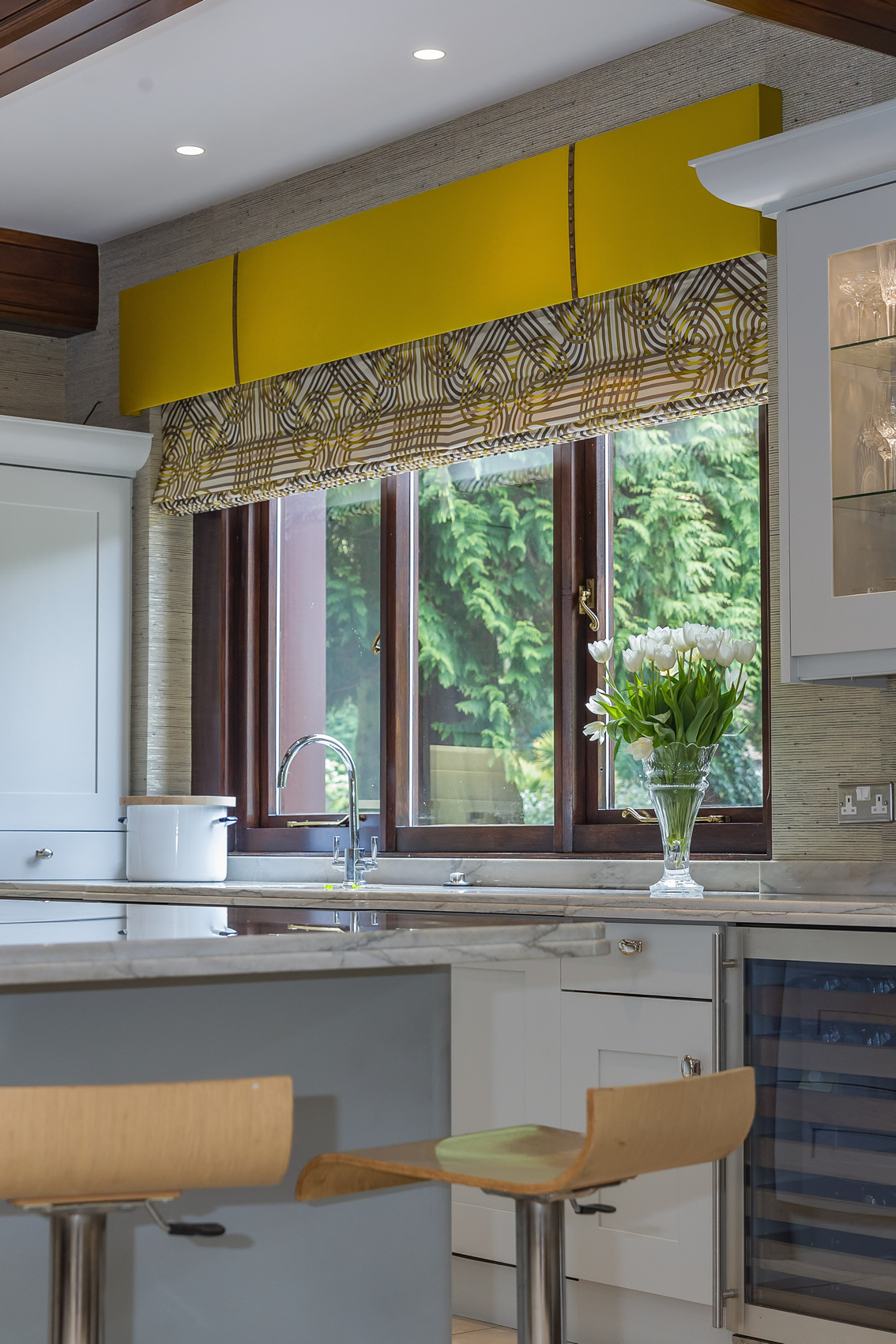 Kitchen Island and Stools