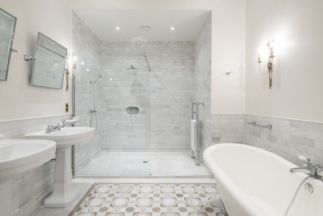 Spacious Luxury Bathroom