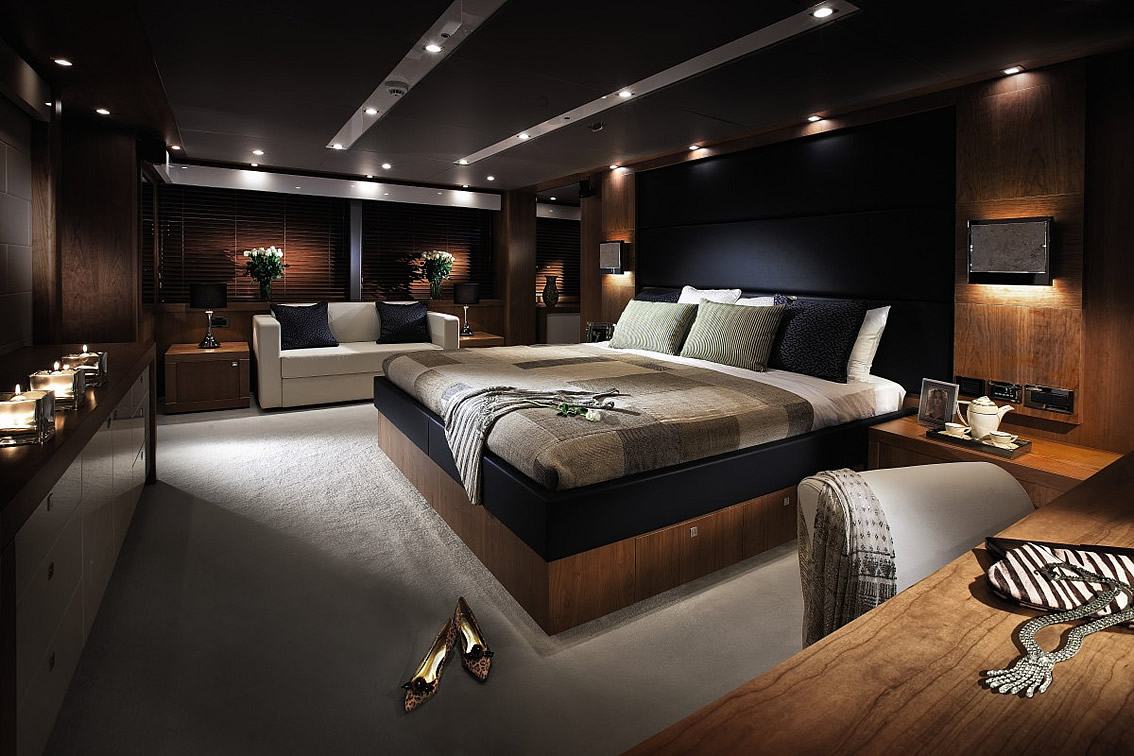 Stunning Master Bedroom Cabin