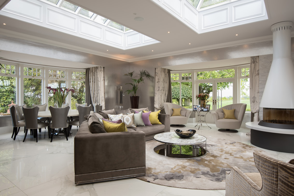 Stunning Living and Dining Area