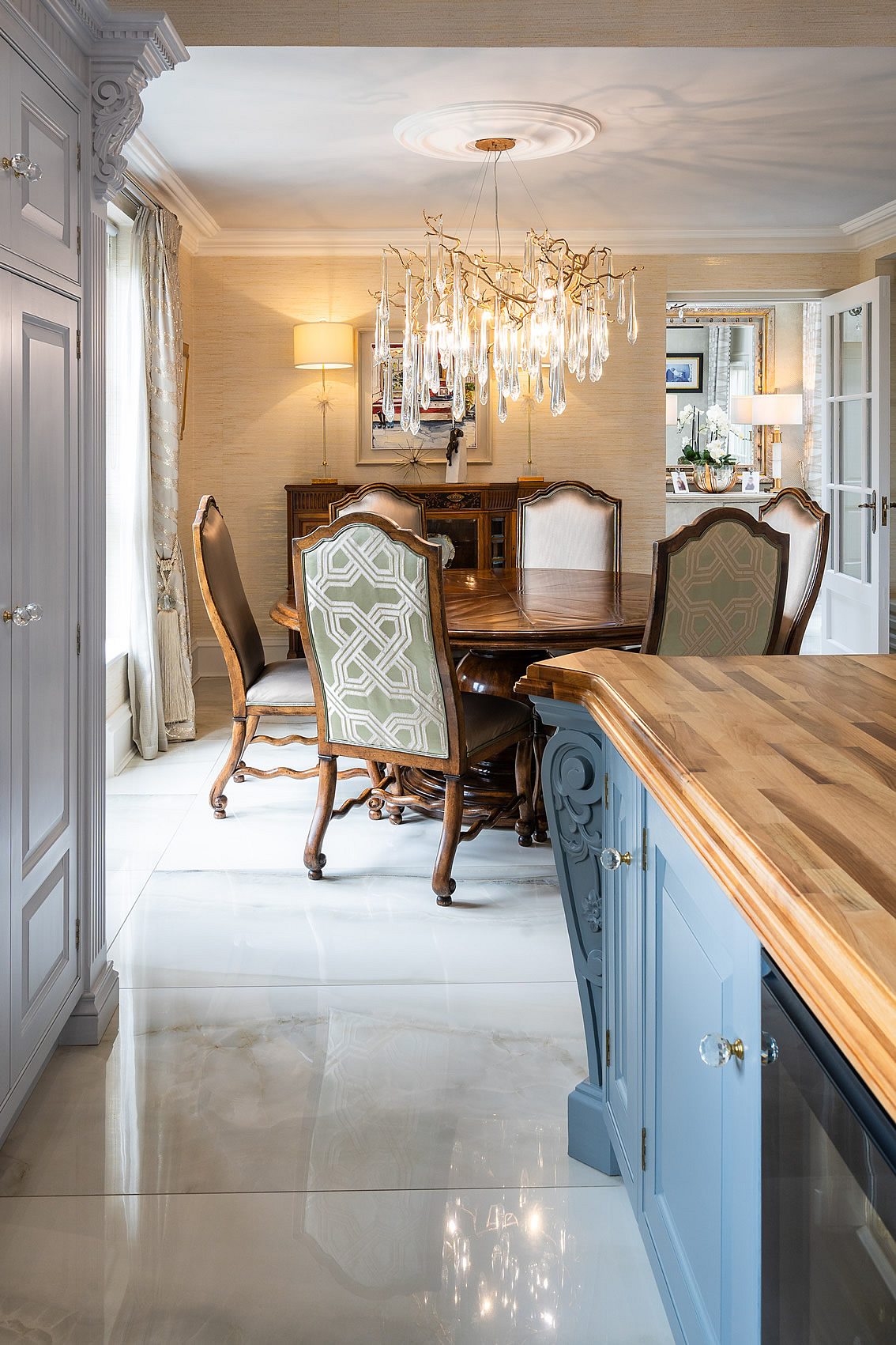 Country House Dining Area