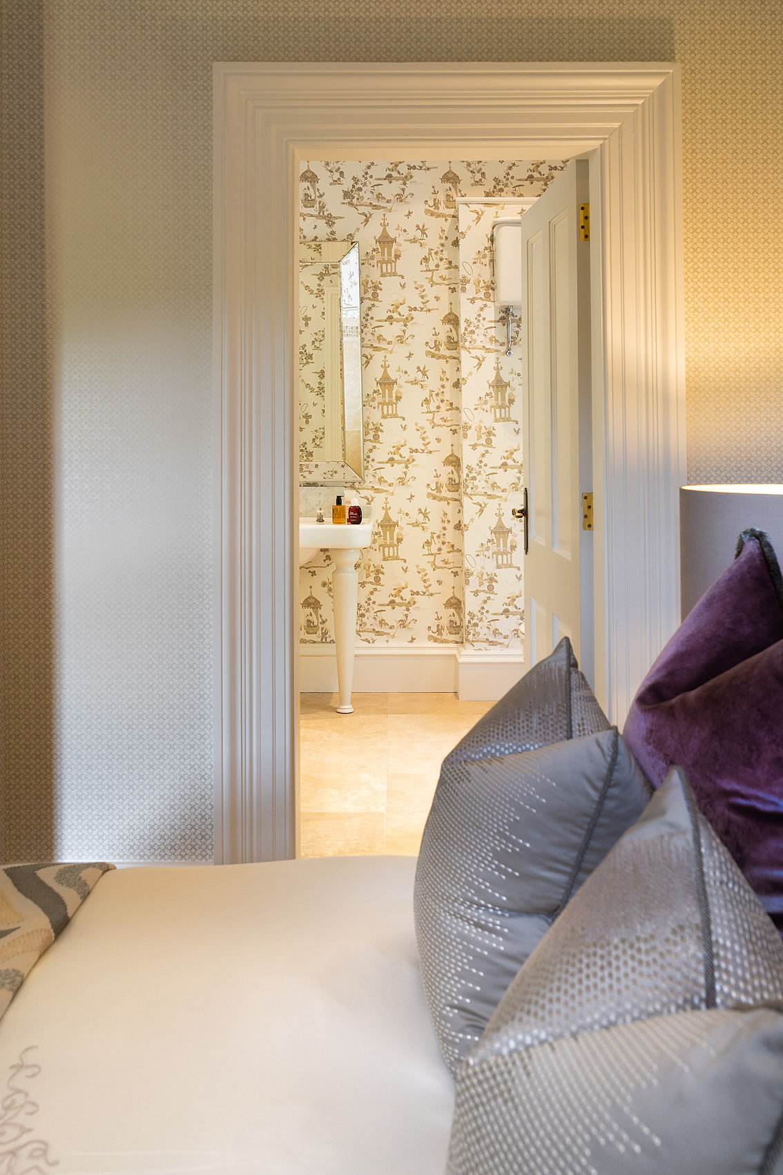 Country House Ensuite Bathroom and Shower