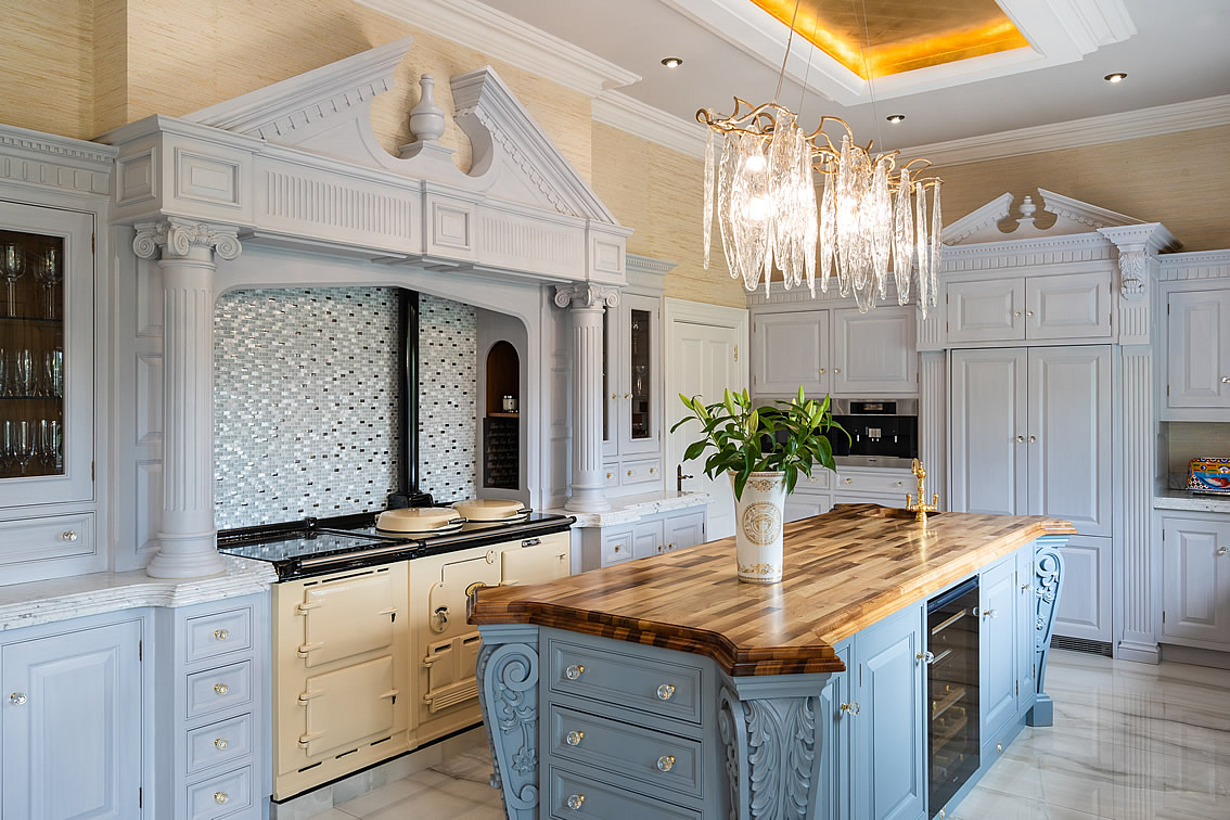 Country House Kitchen Island