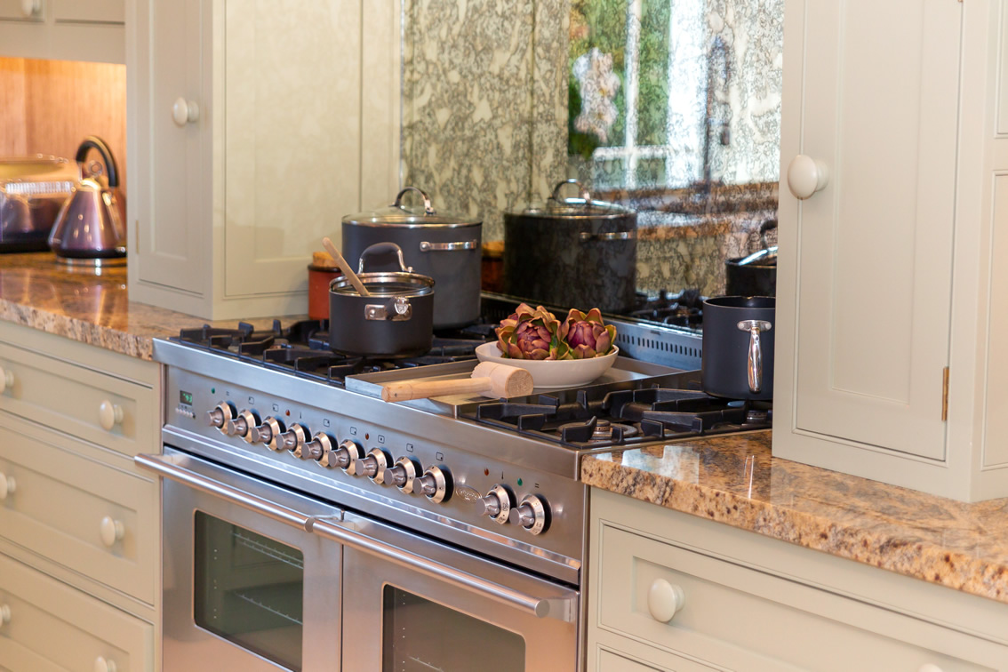 Range Style Cooker