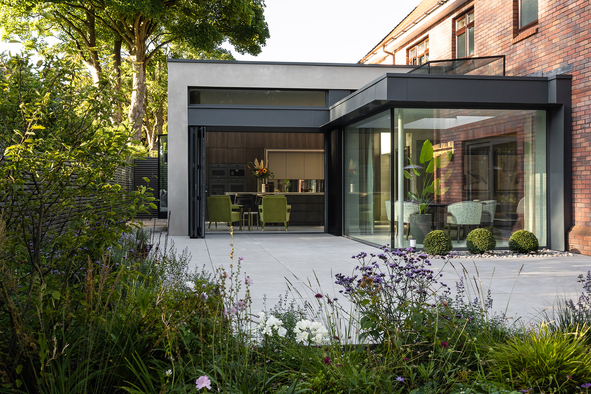 Bespoke Custom Interior Design For This Kensington House