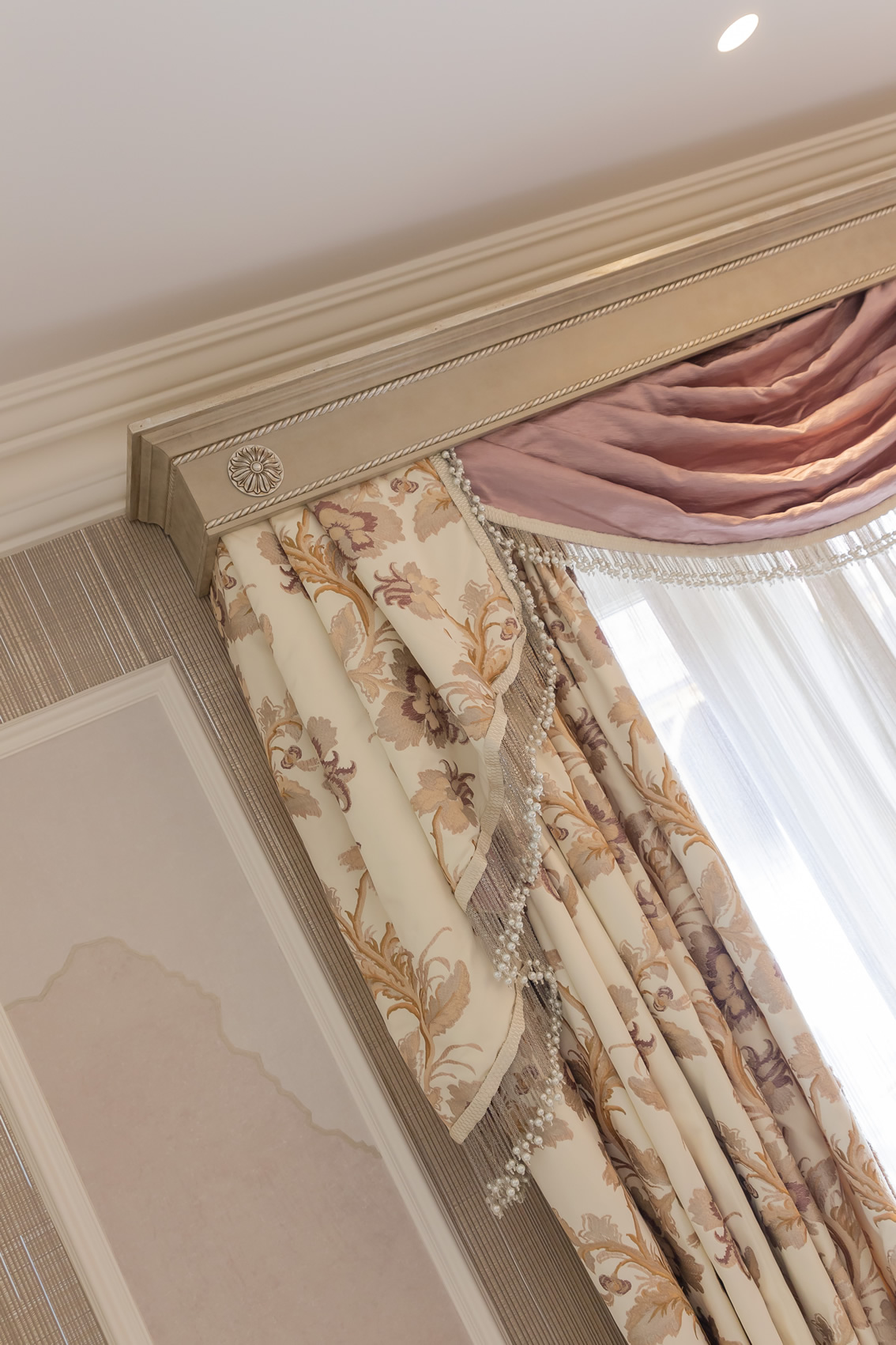 Lake House Pelmet and Curtains