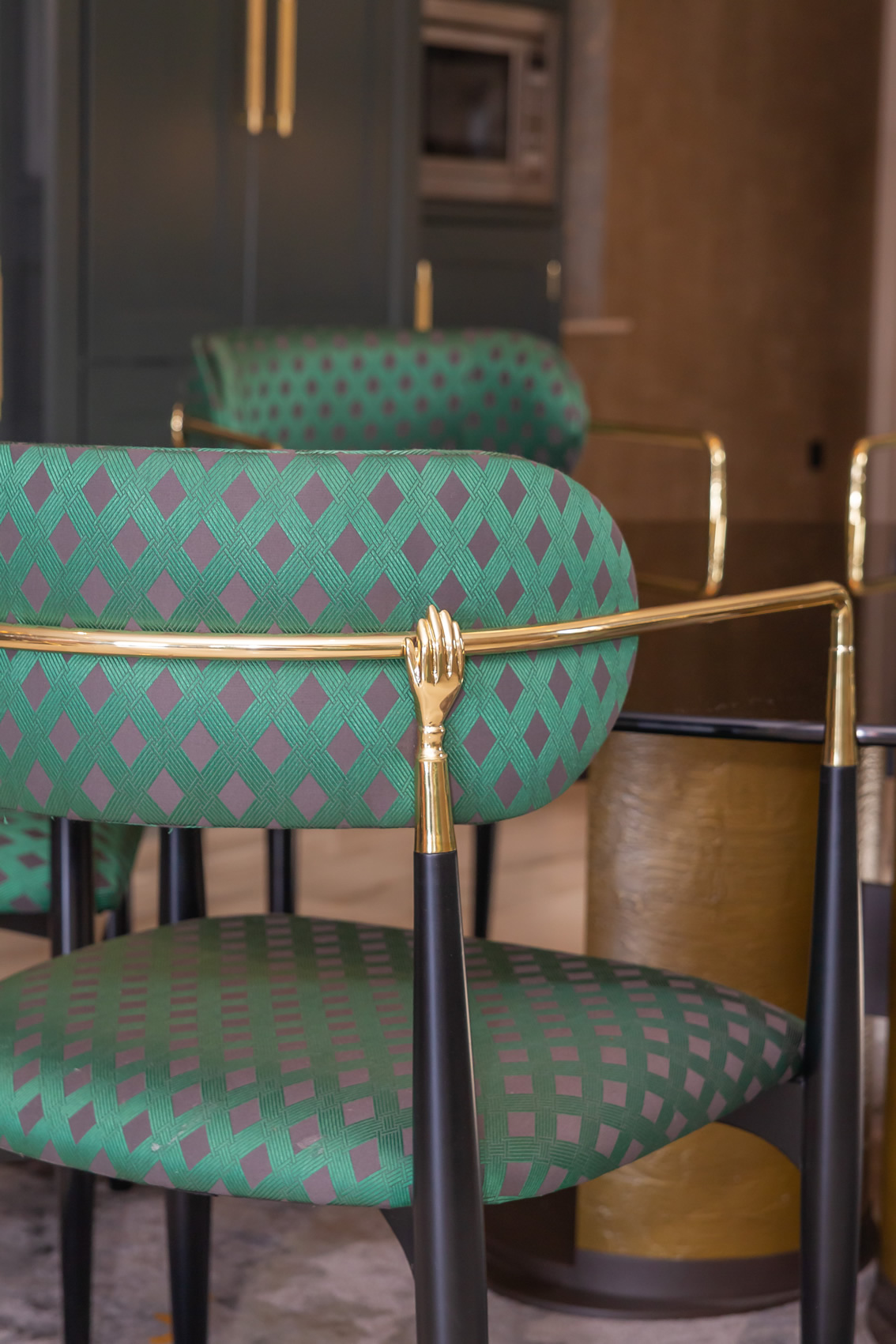 Luxurious Dining Chair