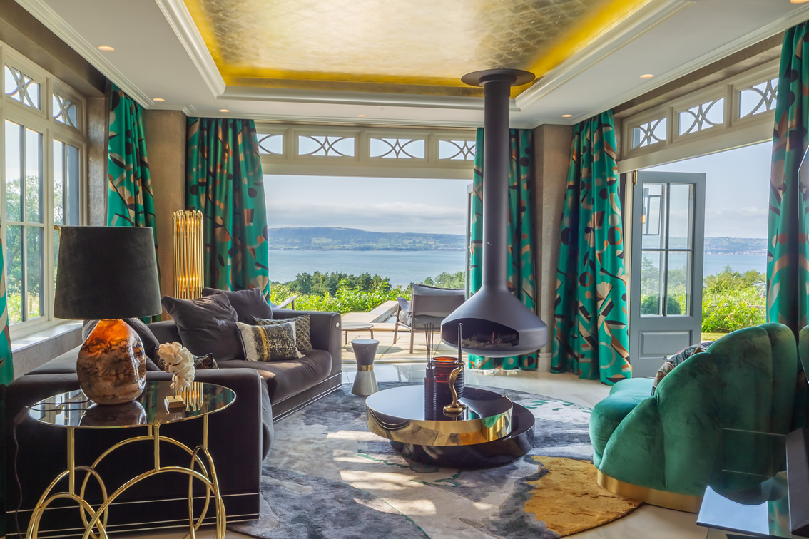 Stunning Reception Room Overlooking Belfast Lough