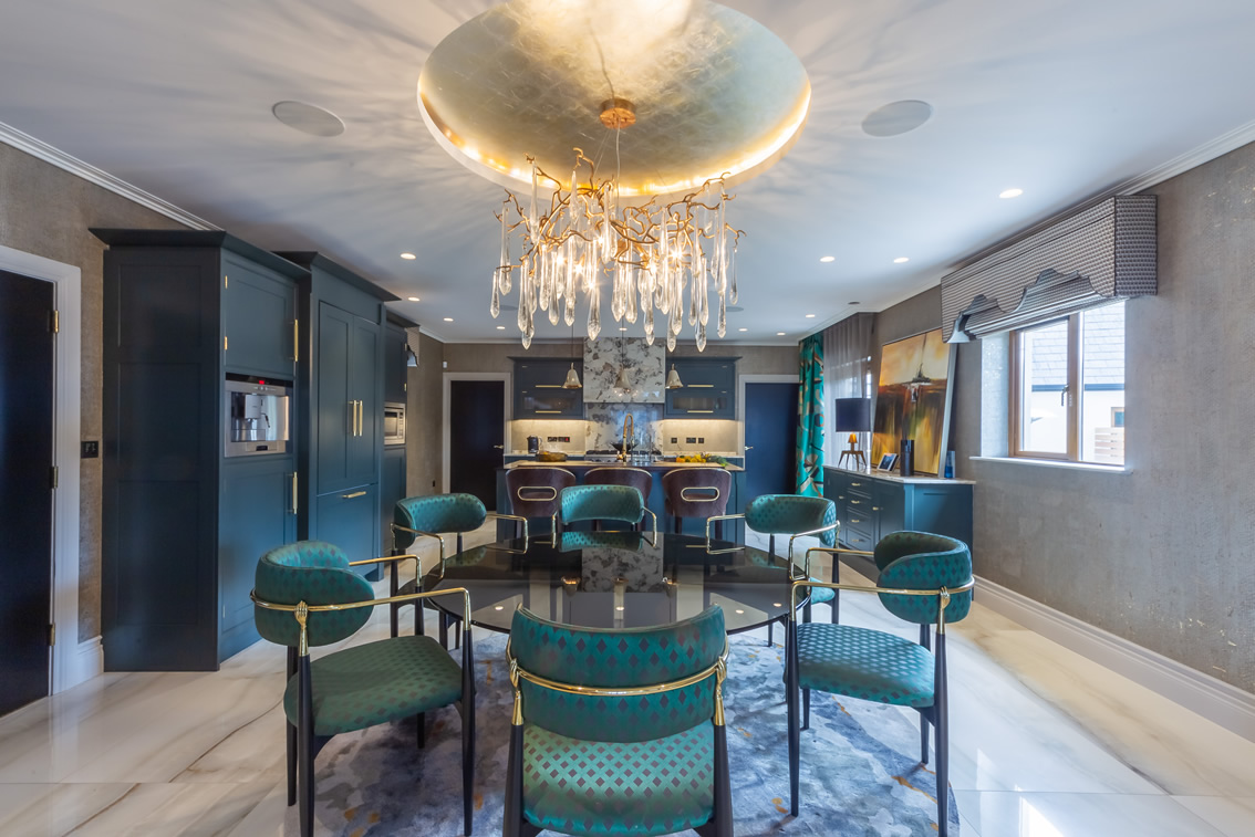 Elegant Kitchen and Dining Area