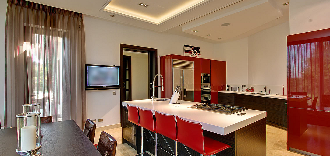Stylish Modern Kitchen