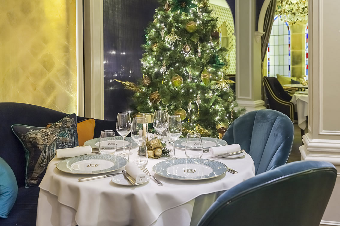 Christmas Dining at Saphyre Restaurant