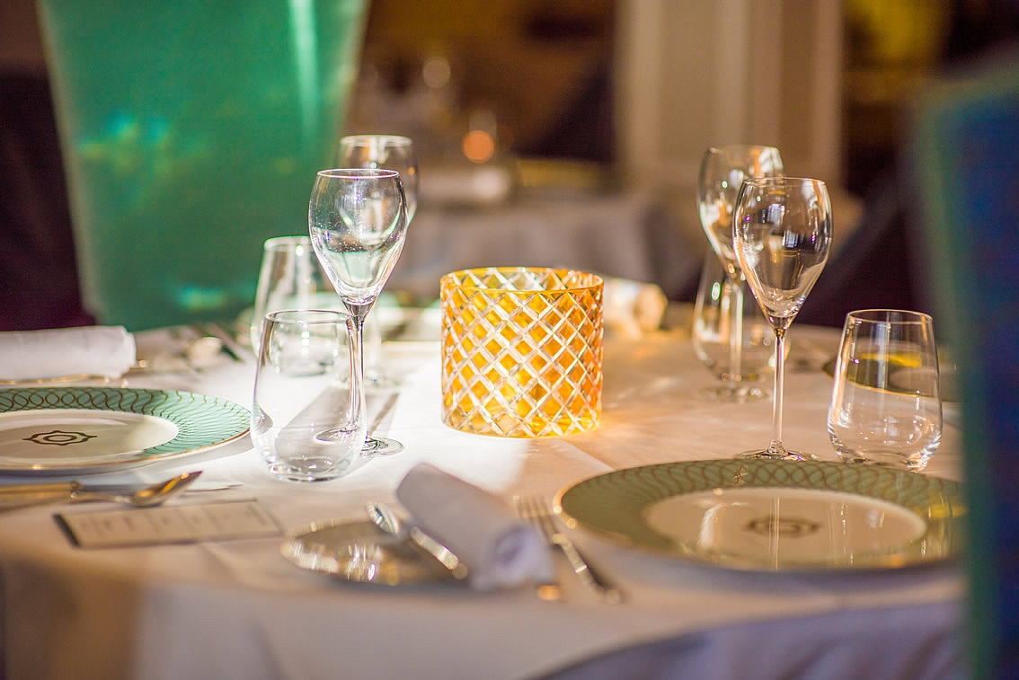 Candlelit Table at Saphyre Restaurant