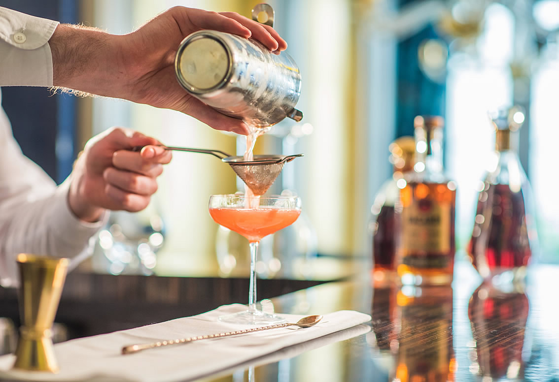 Saphyre Restaurant Cocktails