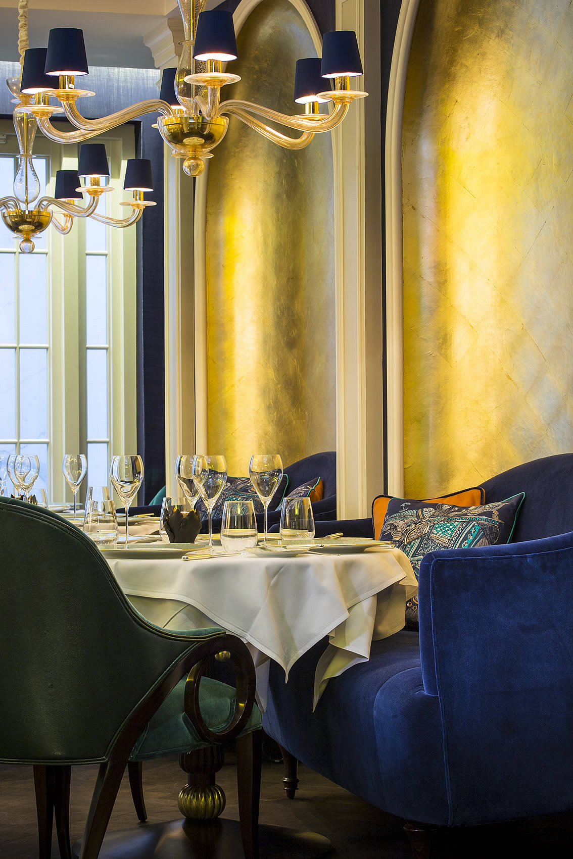 Splendid Furnishings at Saphyre