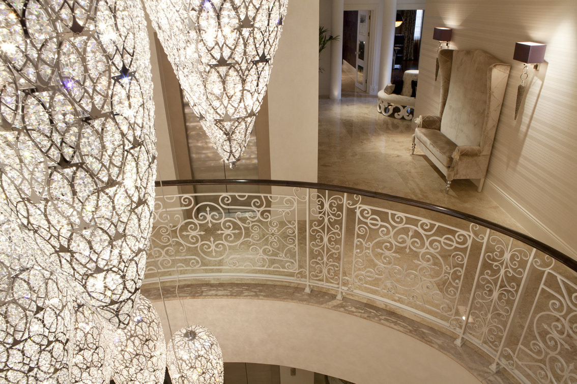 Stunning Crystal Chandelier