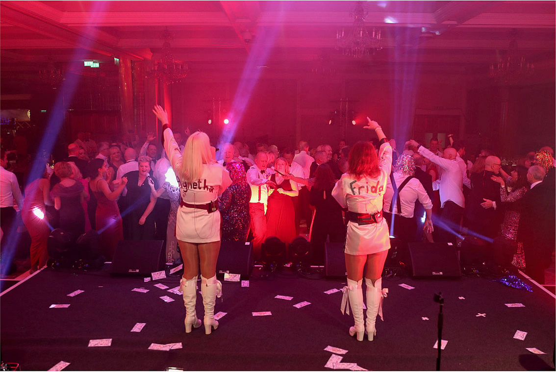 Daisy Ball - Kris Turnbull Event