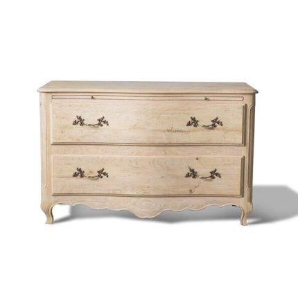Julian Chichester Cabinet